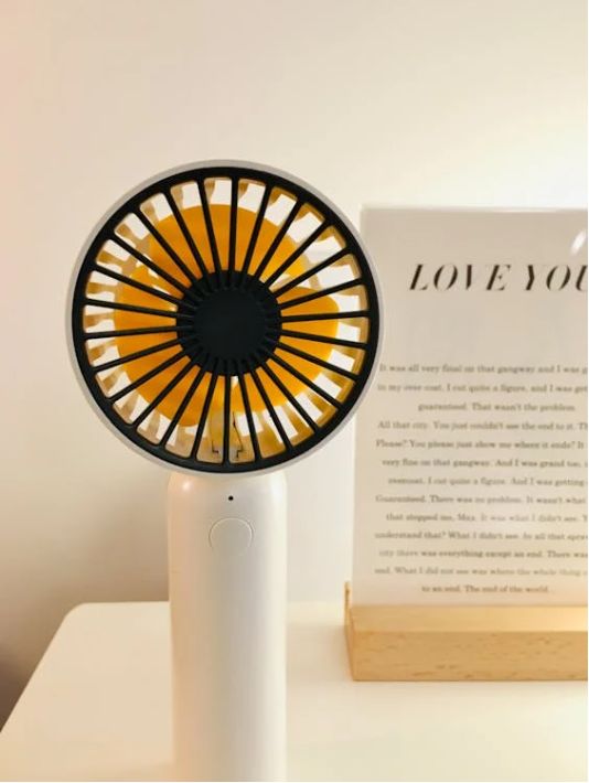 The Development Trend of Portable and Rechargeable Fans